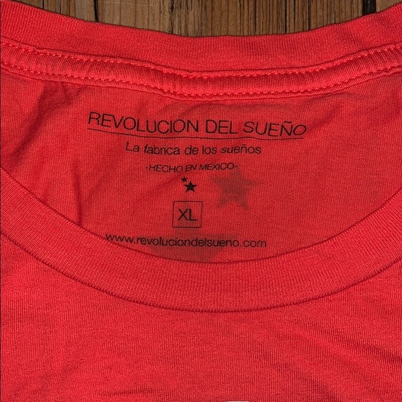 Revolución del Sueno tee, red, size XL - Picture 3 of 5